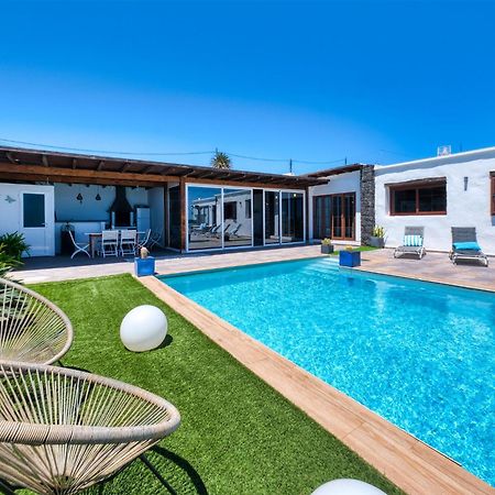 Villa Macher Piscina Y Bar Piscina 蒂亚斯 外观 照片