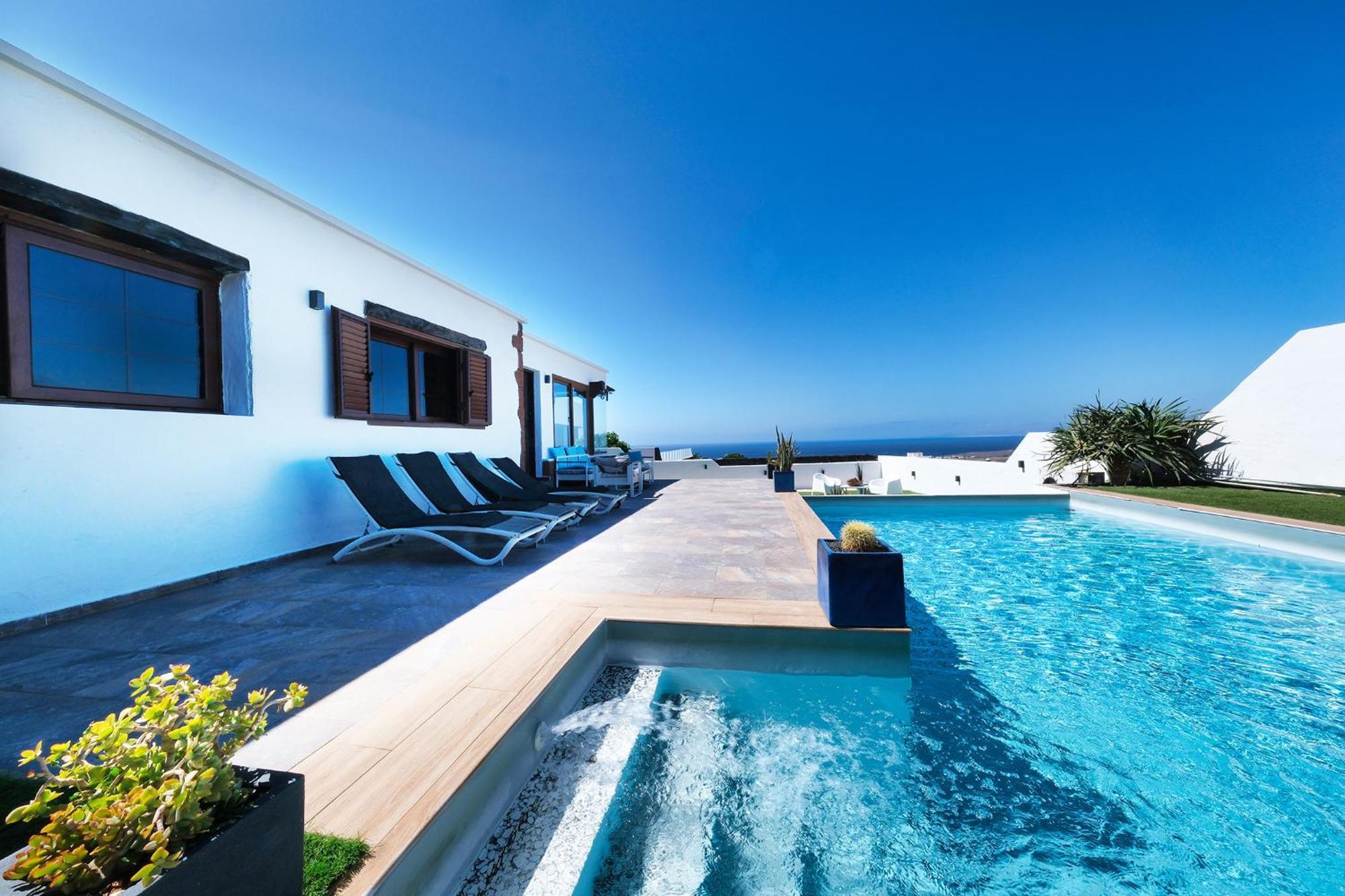 Villa Macher Piscina Y Bar Piscina 蒂亚斯 外观 照片